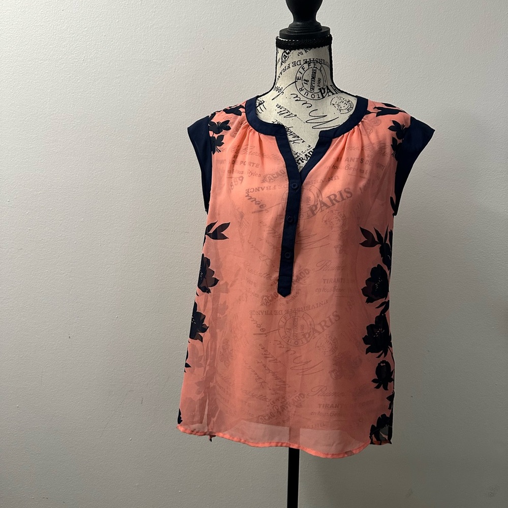The Limited Peach/Coral Burnout Floral Sleeveless Blouse